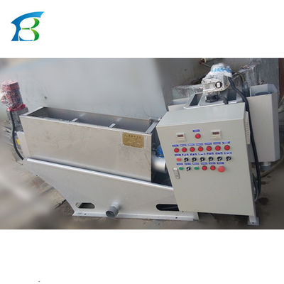 Spezielle Kapazität Güter Schraubpresse Trennmaschine zur Düngertrocknung 10*8CM