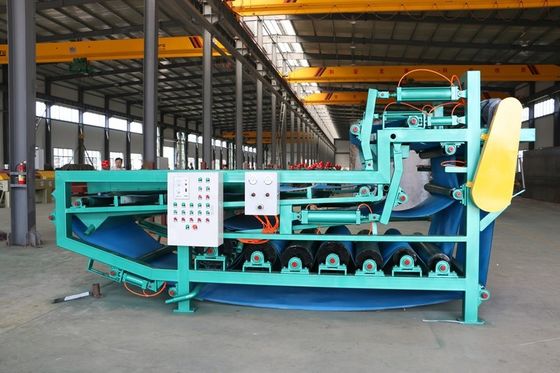 Kohlenstoffstahlgürtel Filterpresse für Eisenerz-Anlage Schlamm Entwässerung